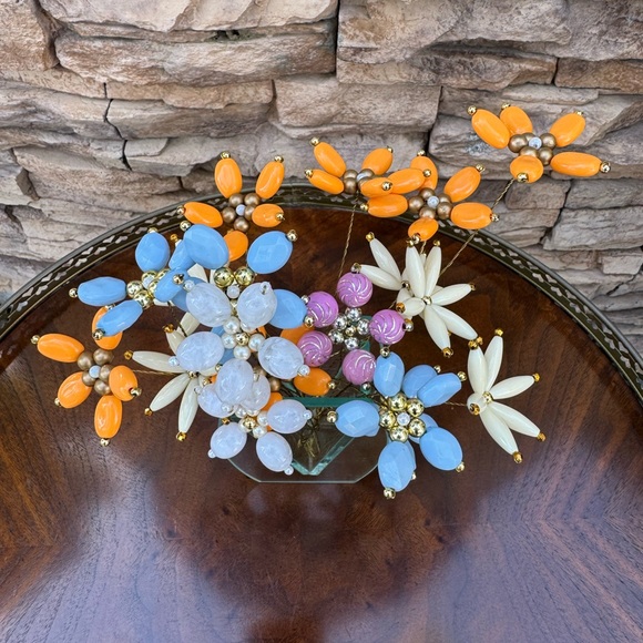 Artificial Handmade beaded flower stems with Vase - Picture 3 of 4